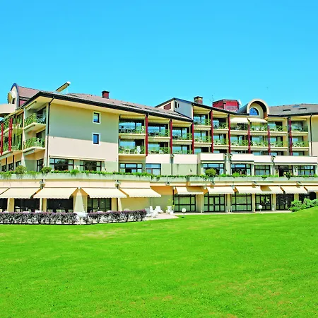 Hotel *** & Spa Vacances Bleues Villa Marlioz-2
